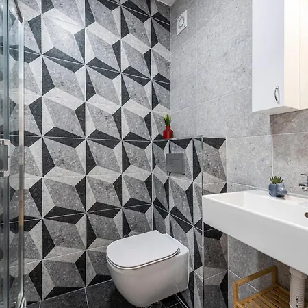 Διαμέρισμα Modern Bright Studio-free Private Parking-fast Wi-fi *