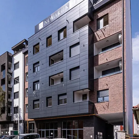Modern Bright Studio-free Private Parking-fast Wi-fi * Νόβι Σαντ