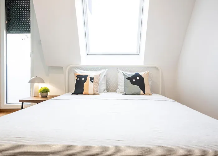 Modern Bright Studio-free Private Parking-fast Wi-fi 아파트 노비사드